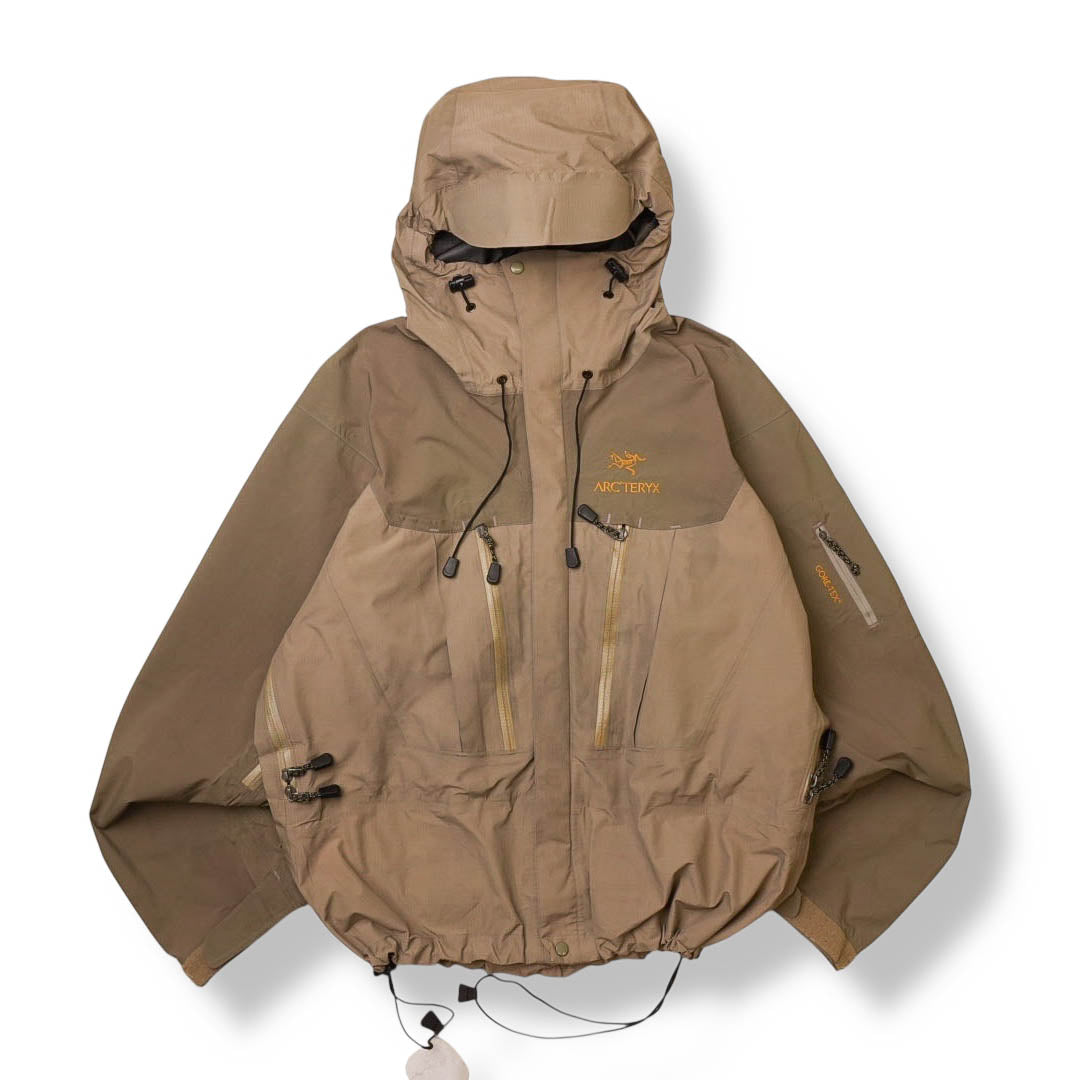 Vintage Arc'teryx Alpha SV Gore-tex Shell Jacket (M)
