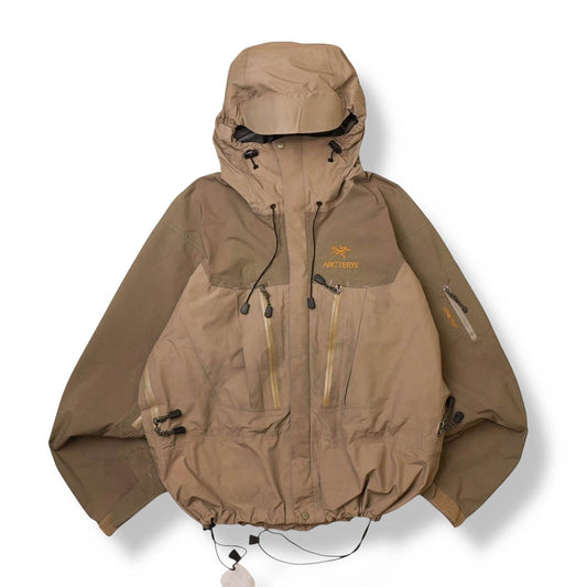 Vintage Arc'teryx Alpha SV Gore-tex Shell Jacket (M)