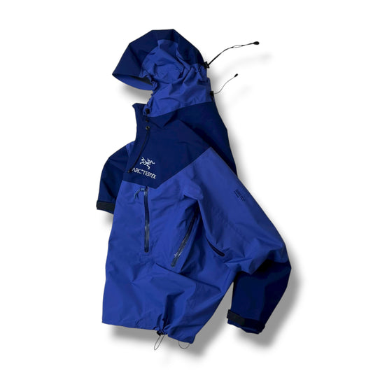 Womens Arc'teryx Beta AR (XS)
