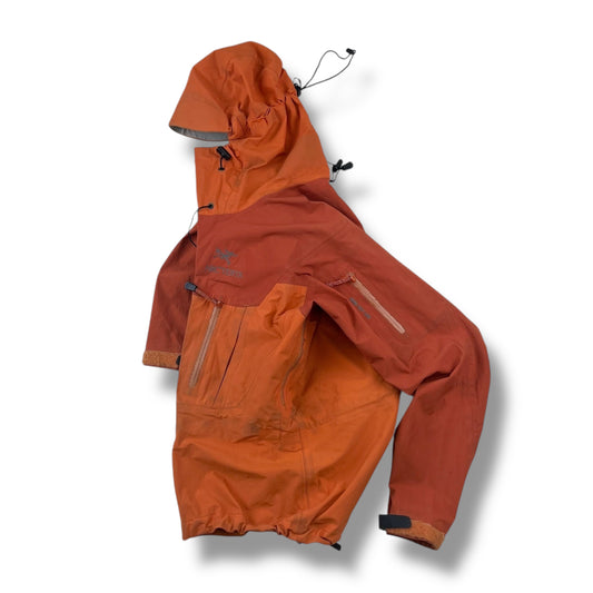 Womens Vintage Arc'teryx Alpha SV (XS)