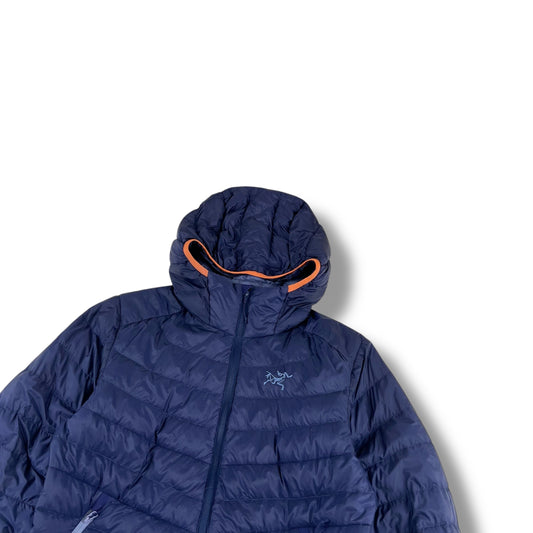 Womens Arc’teryx Cerium LT Hoody (M)